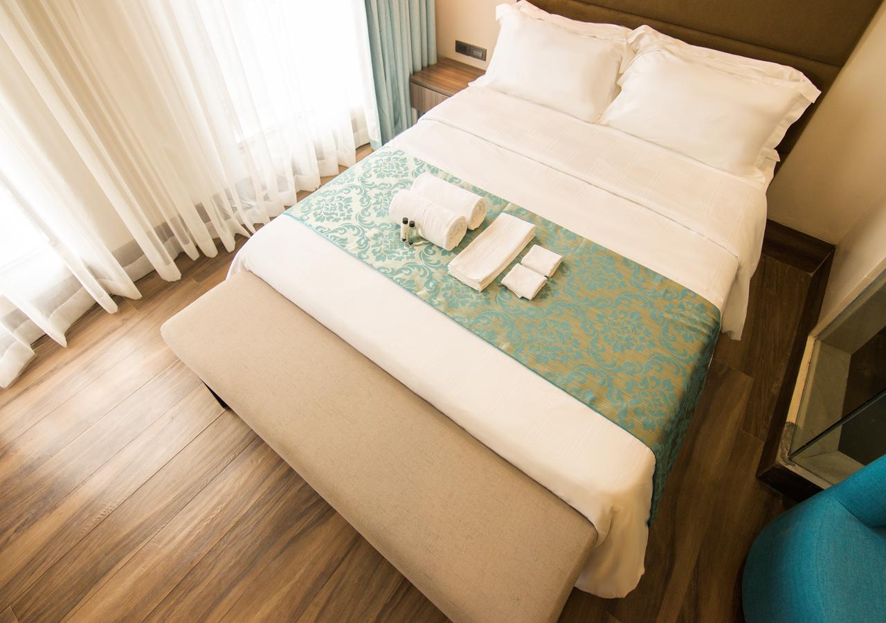 Goldberry Lite Hotel Iloilo City Bagian luar foto